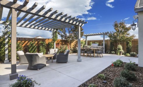 How to Clean Patio Furniture the Right Way