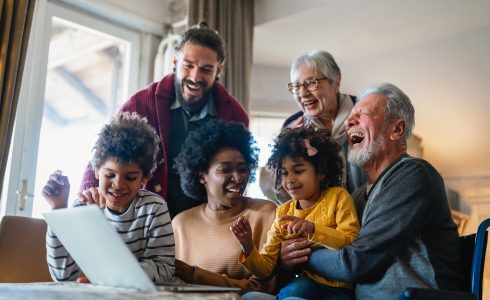 4 Ways Your Family Can Help You Buy a Home